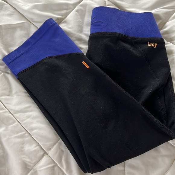 LUCY brand bluish purple 2pc set tank top and cropped legging gym attire sizeS/M - Picture 14 of 16